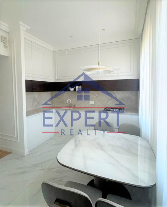 ԿԵՆՏՐՈՆ, ՀԱՆՐԱՊԵՏՈՒԹՅԱՆ ՓՈՂՈՑ, 3 ՍԵՆՅԱԿ