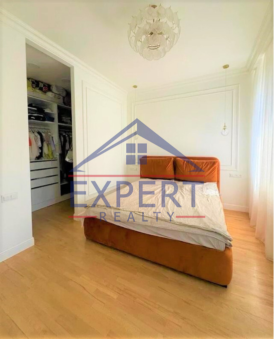 ԿԵՆՏՐՈՆ, ՀԱՆՐԱՊԵՏՈՒԹՅԱՆ ՓՈՂՈՑ, 3 ՍԵՆՅԱԿ