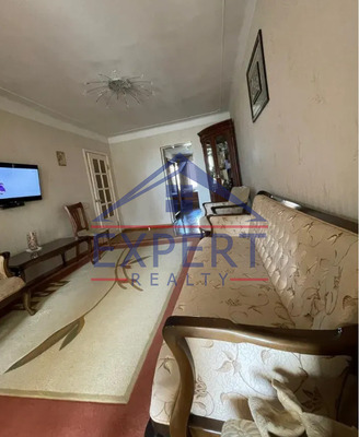 ԱՐԱԲԿԻՐ, ԿՈՄԻՏԱՍԻ ՊՈՂՈՏԱ, 3 ՍԵՆՅԱԿ