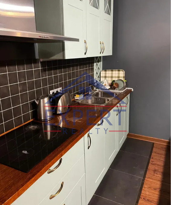 ԿԵՆՏՐՈՆ, ՍԱՅԱԹ ՆՈՎԱ ՊՈՂՈՏԱ, 3 ՍԵՆՅԱԿ