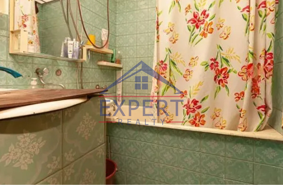 ԿԵՆՏՐՈՆ, ՌԱՖԱՅԵԼ ԻՍՐԱԵԼՅԱՆ ՓՈՂՈՑ, 3 ՍԵՆՅԱԿ