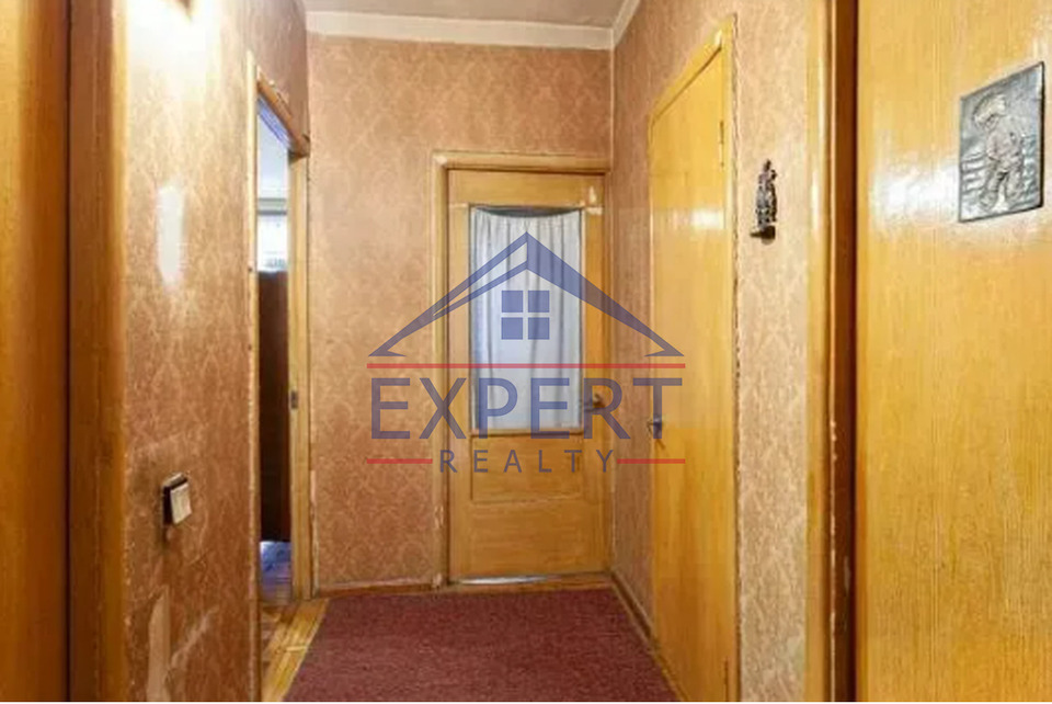 ԿԵՆՏՐՈՆ, ՌԱՖԱՅԵԼ ԻՍՐԱԵԼՅԱՆ ՓՈՂՈՑ, 3 ՍԵՆՅԱԿ