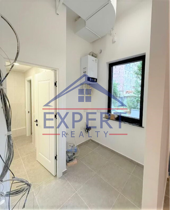 ԿԵՆՏՐՈՆ, ԱՄԻՐՅԱՆ ՓՈՂՈՑ, 200ՔՄ․