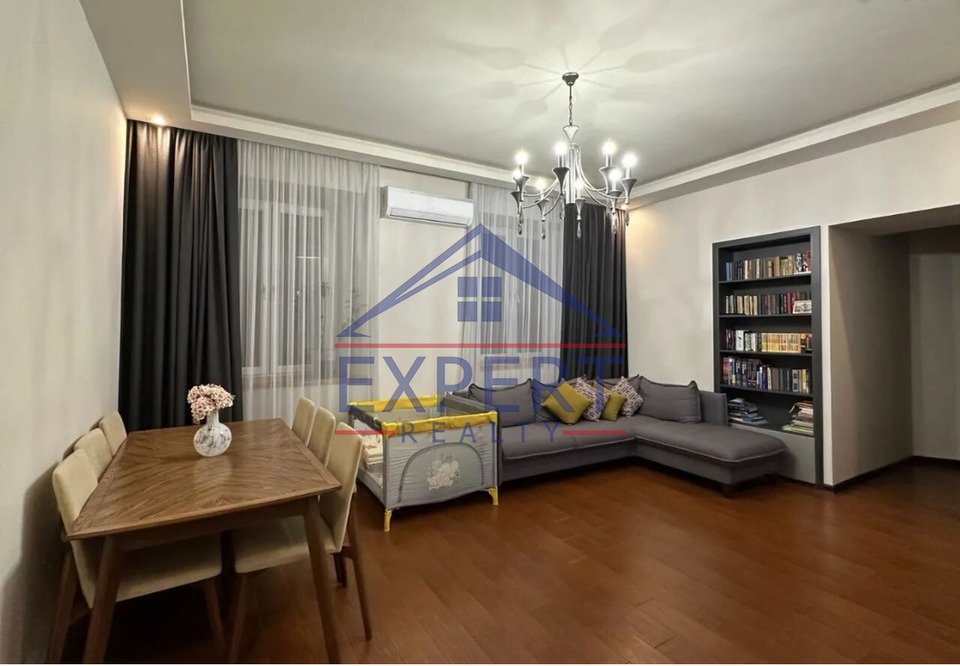 ԿԵՆՏՐՈՆ, ՀԱՆՐԱՊԵՏՈՒԹՅԱՆ ՓՈՂՈՑ, 3 ՍԵՆՅԱԿ