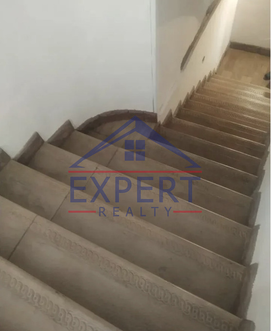 ԿԵՆՏՐՈՆ, ՀԱՆՐԱՊԵՏՈՒԹՅԱՆ ՓՈՂՈՑ, 3 ՍԵՆՅԱԿ