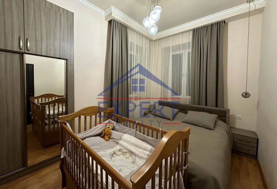 ԿԵՆՏՐՈՆ, ՀԱՆՐԱՊԵՏՈՒԹՅԱՆ ՓՈՂՈՑ, 3 ՍԵՆՅԱԿ