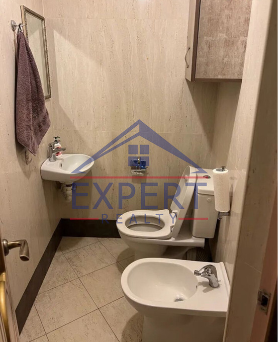 ԿԵՆՏՐՈՆ, ՄԱՇՏՈՑԻ ՊՈՂՈՏԱ, 3 ՍԵՆՅԱԿ