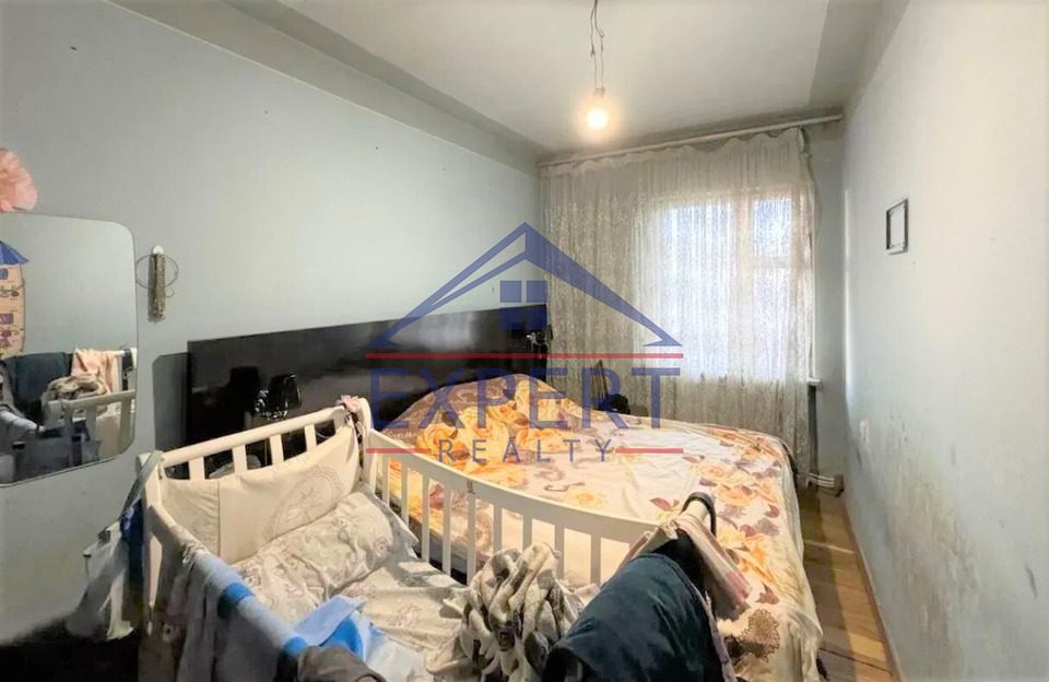 ԴԱՎԹԱՇԵՆ, ՏԻԳՐԱՆ ՊԵՏՐՈՍՅԱՆ ՓՈՂՈՑ,  4 ՍԵՆՅԱԿ