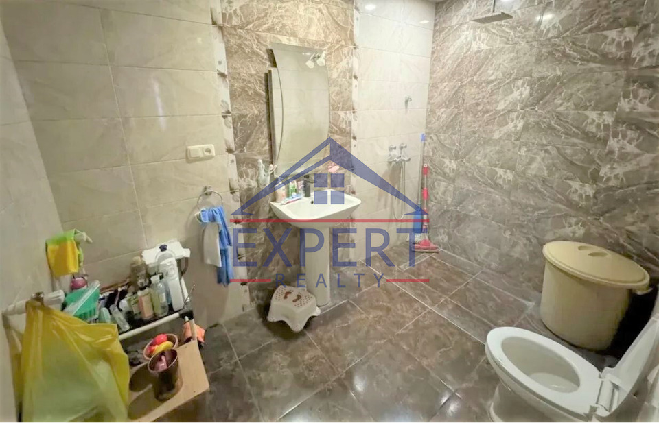 ԴԱՎԹԱՇԵՆ, ՏԻԳՐԱՆ ՊԵՏՐՈՍՅԱՆ ՓՈՂՈՑ,  4 ՍԵՆՅԱԿ