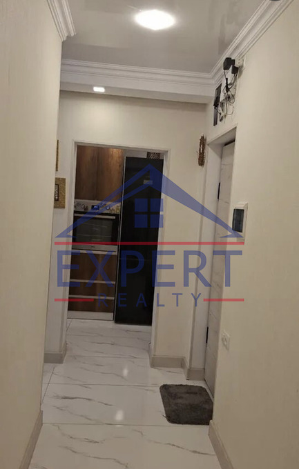 ԴԱՎԹԱՇԵՆ, ԴԱՎԹԱՇԵՆ 2-ՐԴ ԹԱՂԱՄԱՍ, 3 ՍԵՆՅԱԿ