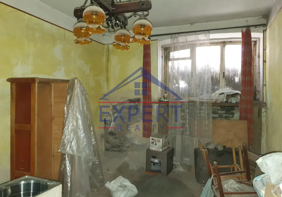 ԿԵՆՏՐՈՆ, ՏԵՐՅԱՆ ՓՈՂՈՑ, 80քմ