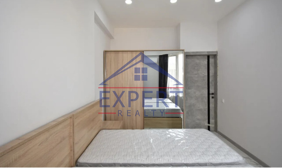 ԿԵՆՏՐՈՆ, ՍԱՐՅԱՆ ՓՈՂՈՑ, 3 ՍԵՆՅԱԿ