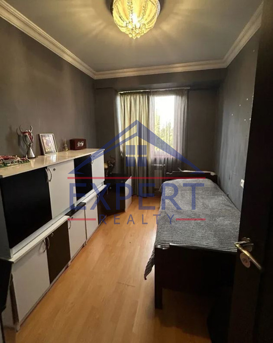 ԷՐԵԲՈՒՆԻ ԽԱՂԱՂ ԴՈՆԻ ՓՈՂՈՑ 4 ՍԵՆՅԱԿ