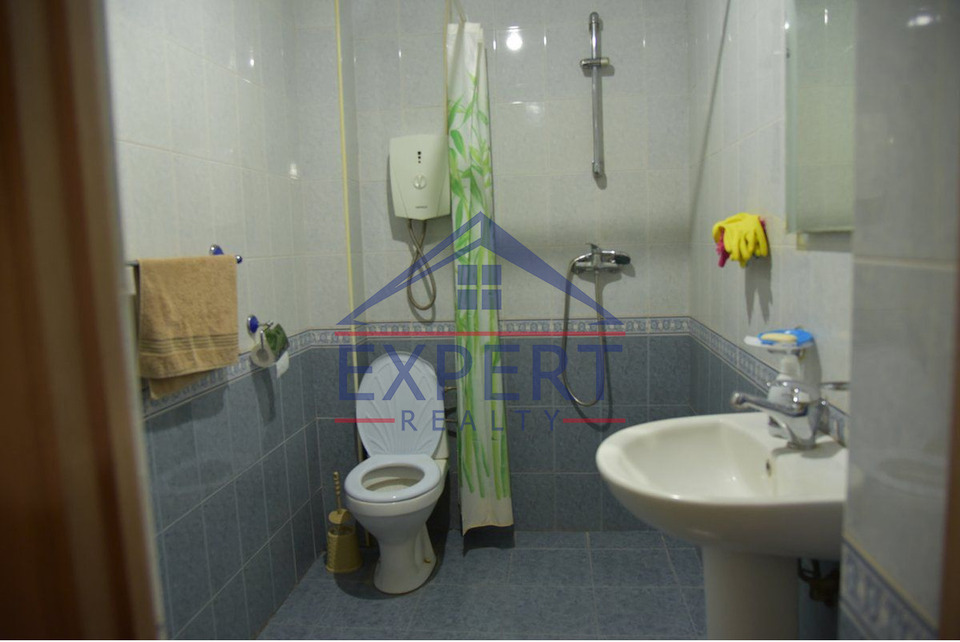 ԿԵՆՏՐՈՆ, ՄԱՇՏՈՑԻ ՊՈՂՈՏԱ, 220ՔՄ