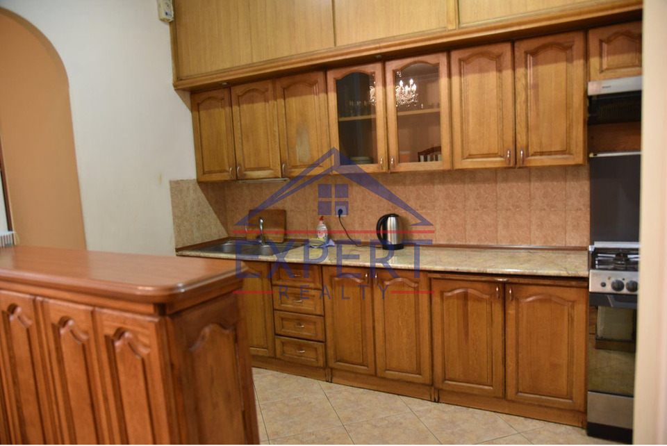 ԿԵՆՏՐՈՆ, ՄԱՇՏՈՑԻ ՊՈՂՈՏԱ, 220ՔՄ