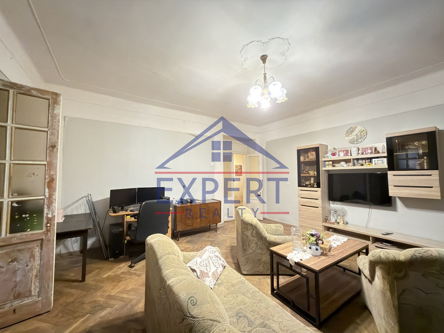 ԿԵՆՏՐՈՆ, ՄՈՍԿՈՎՅԱՆ ՓՈՂՈՑ, 3 ՍԵՆՅԱԿ