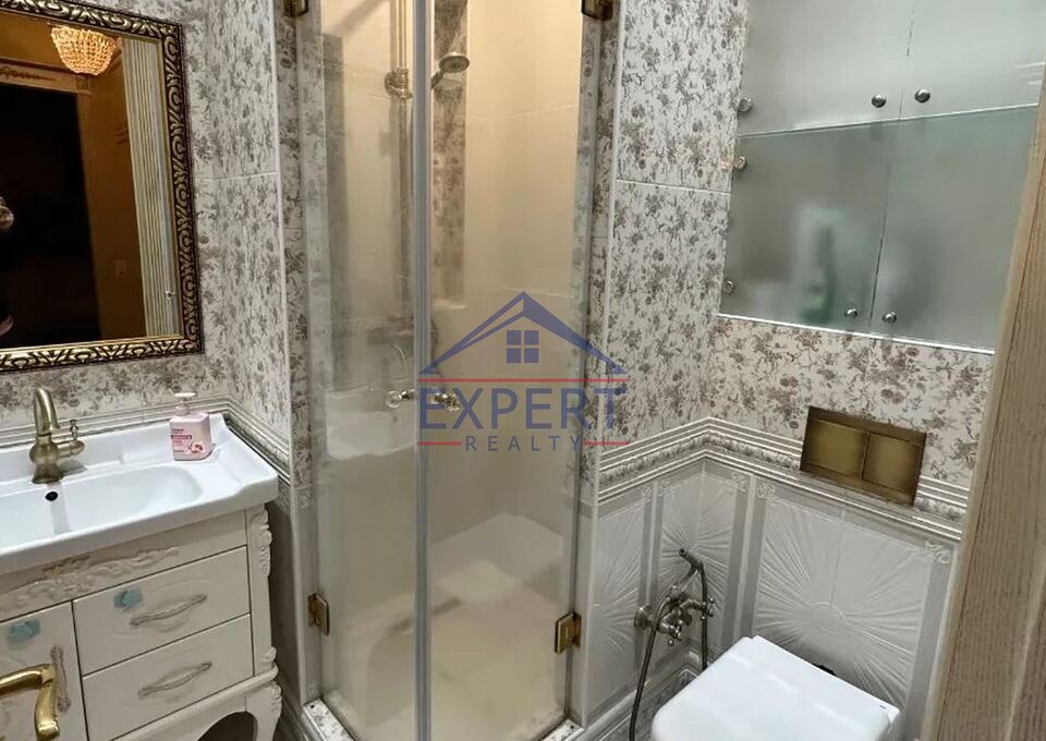 Կենտրոն/Փ․Բուզանդի փողոց 2 սենյականոց բնակարան նորակառույց շենքում