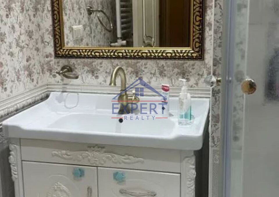 Կենտրոն/Փ․Բուզանդի փողոց 2 սենյականոց բնակարան նորակառույց շենքում