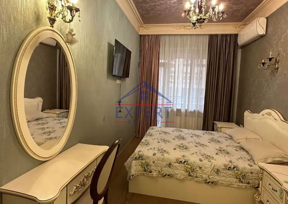 ԿԵՆՏՐՈՆ, ԲՈՒԶԱՆԴԻ ՓՈՂՈՑ, 2 ՍԵՆՅԱԿ