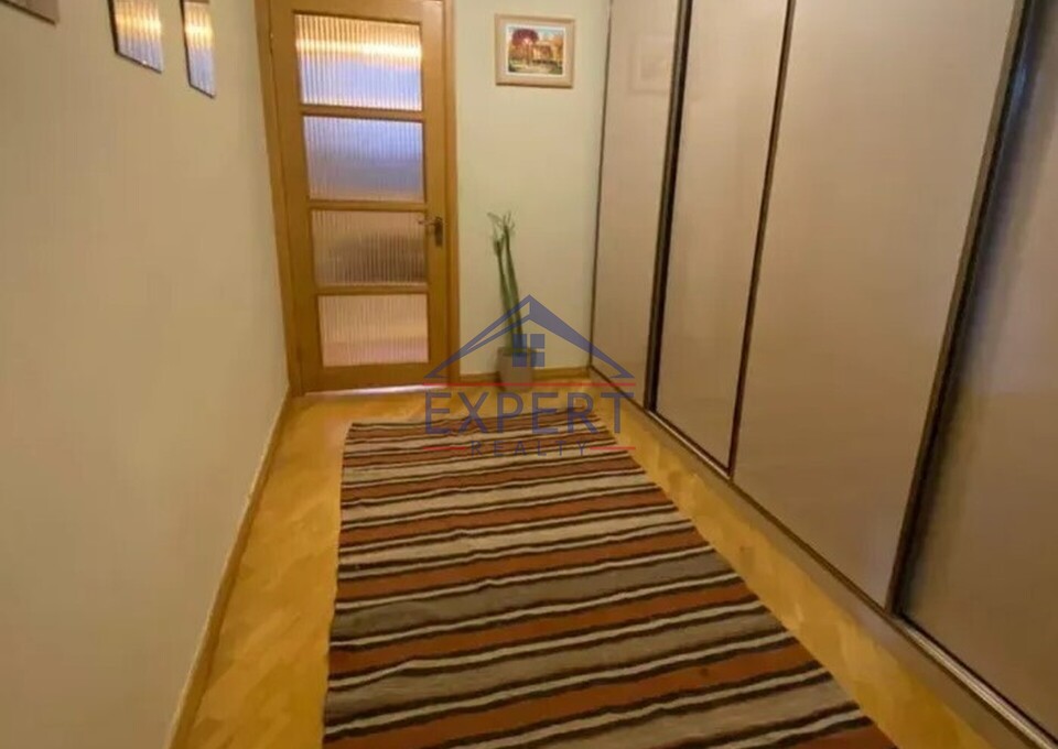 ԱՐԱԲԿԻՐ, ԳՅՈՒԼԲԵՆՅԱՆ ՓՈՂՈՑ, 3 ՍԵՆՅԱԿ