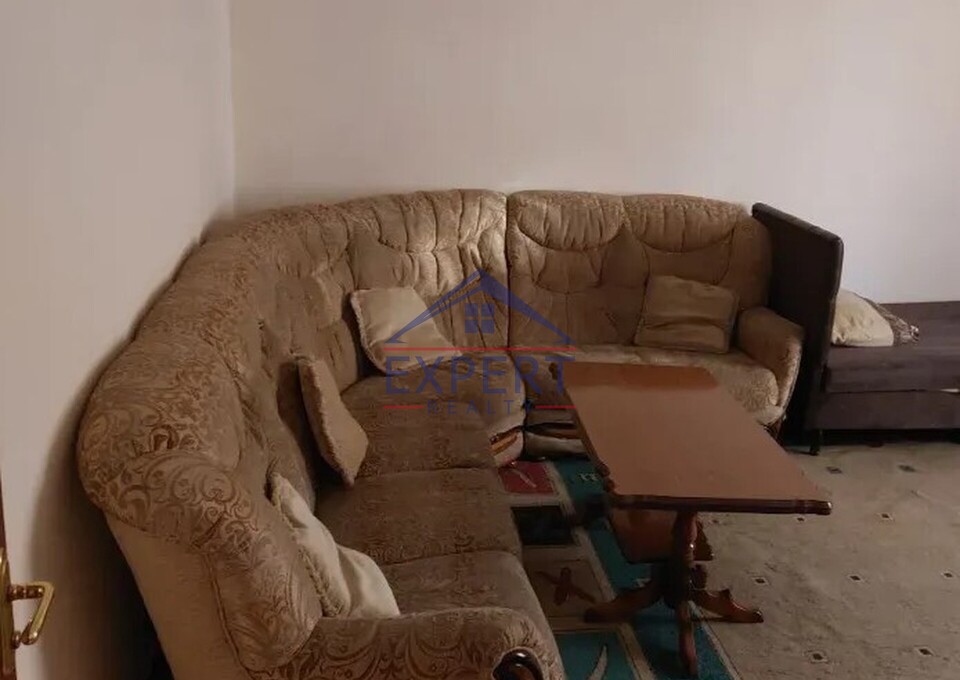 ԱՐԱԲԿԻՐ, ԿՈՄԻՏԱՍԻ ՊՈՂՈՏԱ, 1 ՍԵՆՅԱԿ