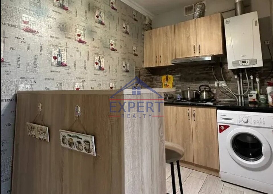 ԱՐԱԲԿԻՐ, ԿԻԵՎՅԱՆ ՓՈՂՈՑ, 2 ՍԵՆՅԱԿ