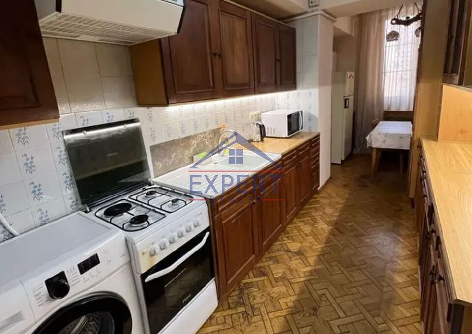 ԱՐԱԲԿԻՐ, Ա․ ԱՎԵՏԻՍՅԱՆ ՓՈՂՈՑ, 3 ՍԵՆՅԱԿ