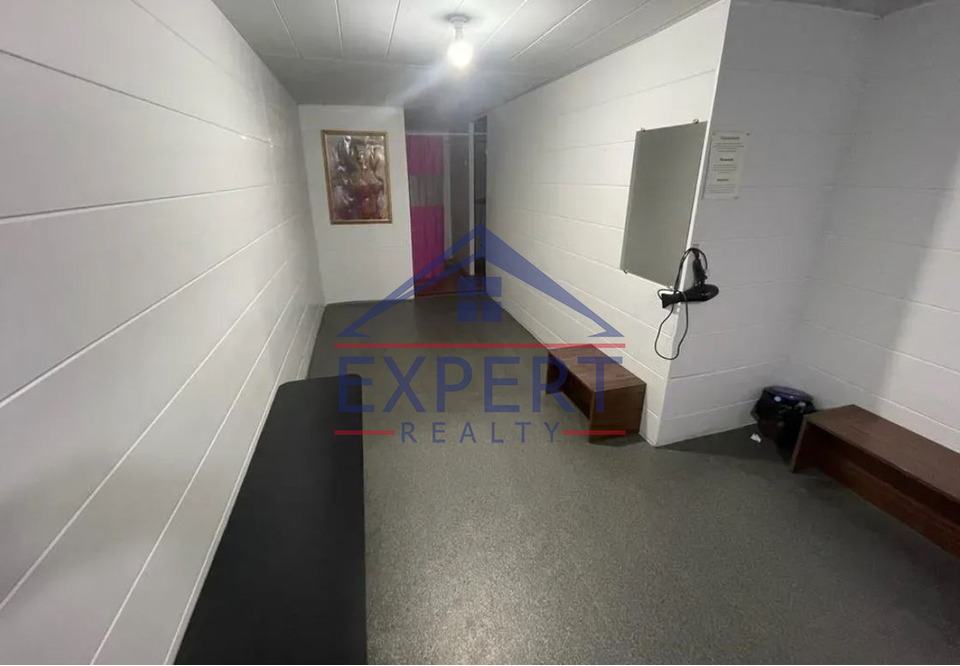 ԿԵՆՏՐՈՆ, ԵՐՎԱՆԴ ՔՈՉԱՐ ՓՈՂՈՑ, 250ՔՄ․