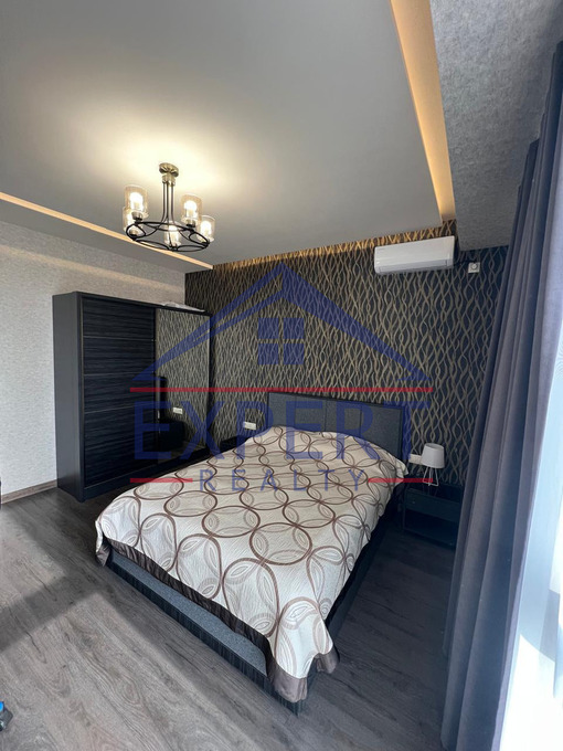 ԱՐԱԲԿԻՐ, ԱՐԱՄ ԽԱՉԱՏՐՅԱՆ ՓՈՂՈՑ, 3 ՍԵՆՅԱԿ