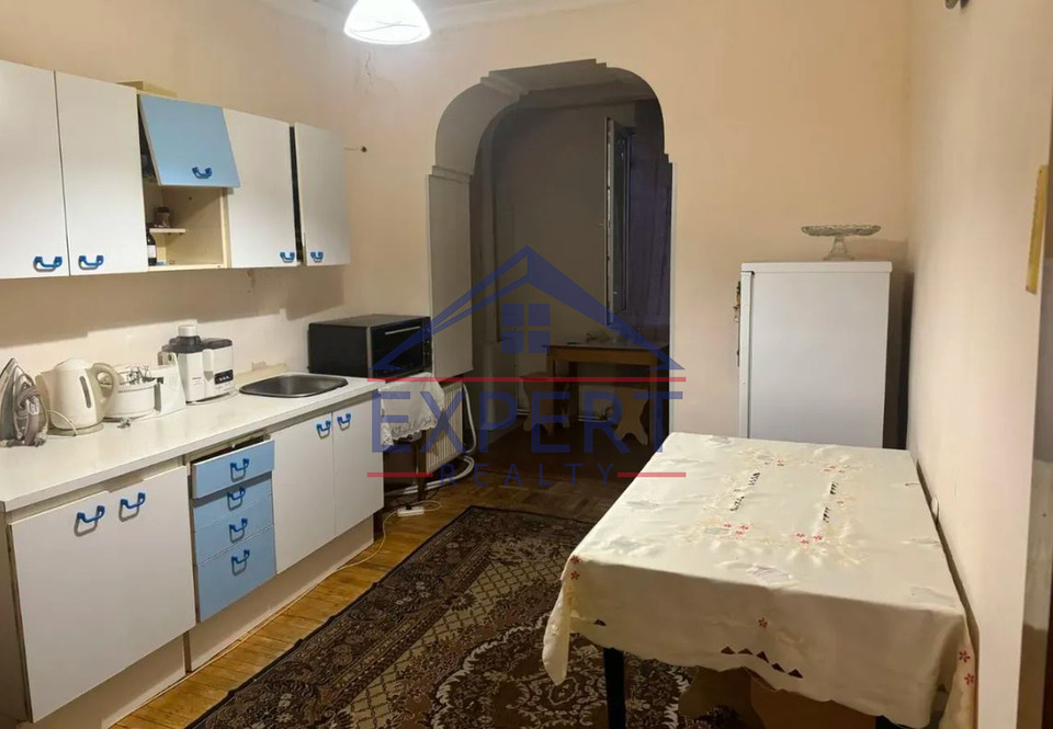 ՔԱՆԱՔԵՌ ԶԵՅԹՈՒՆ  ԱՎԵՏԻՍ ԱՀԱՐՈՆՅԱՆ 3 ՍԵՆՅԱԿ