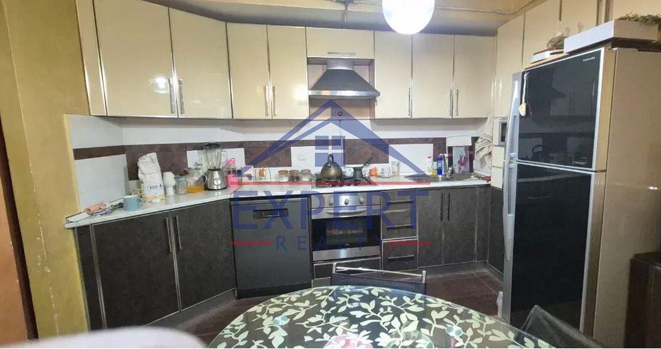 ԱՎԱՆ, ԱՌԻՆՋ  1 ՄԻԿՐՈ   3  ՍԵՆՅԱԿ