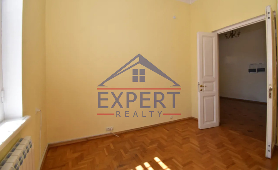 ԿԵՆՏՐՈՆ, ԶԱՐՈԲՅԱՆ ՓՈՂՈՑ, 268 ՔՄ