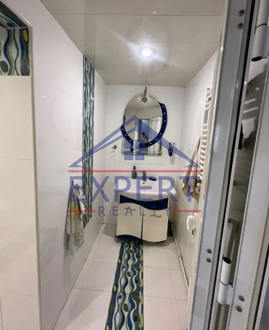 ՔԱՆԱՔԵՌ ԶԵՅԹՈՒՆ, ՄԵԼԻՔՅԱՆ ՓՈՂՈՑ, 3 ՍԵՆՅԱԿ