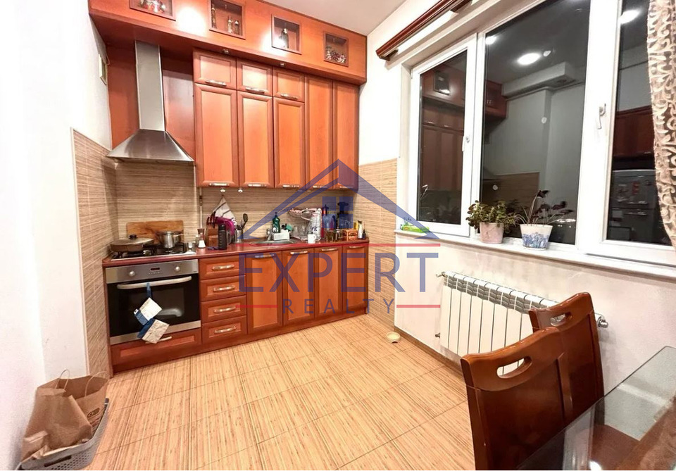 ԿԵՆՏՐՈՆ,ՊՈՒՇԿԻՆԻ ՓՈՂՈՑ 3 ՍԵՆՅԱԿ