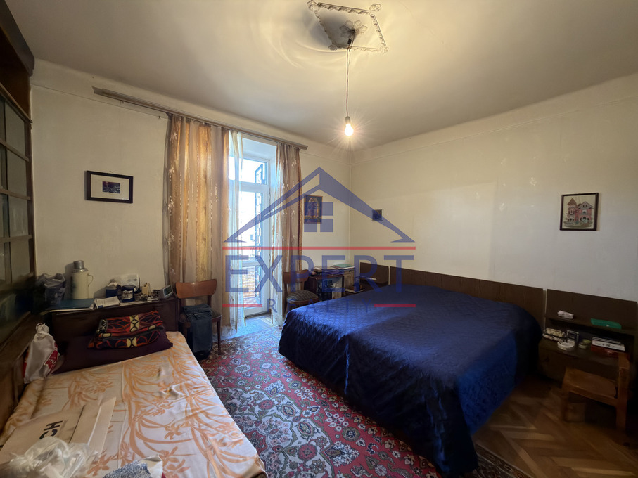 ԿԵՆՏՐՈՆ, ԹԱՄԱՆՅԱՆ ՓՈՂՈՑ, 3 ՍԵՆՅԱԿ