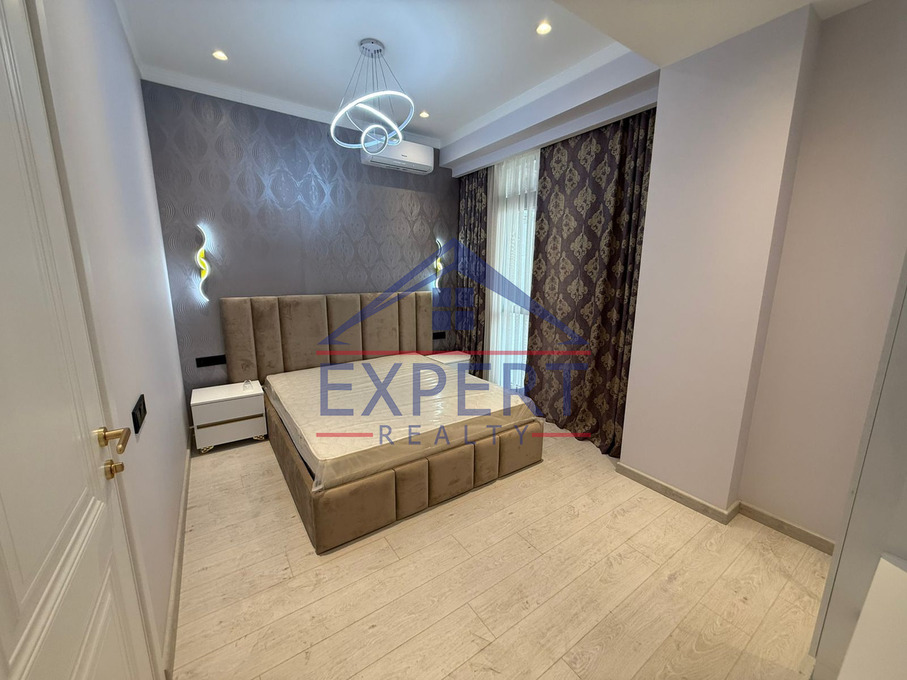 ԿԵՆՏՐՈՆ, ԱՐՇԱԿՈՒՆՅԱՆՑ ՊՈՂՈՏԱ, 2 ՍԵՆՅԱԿ