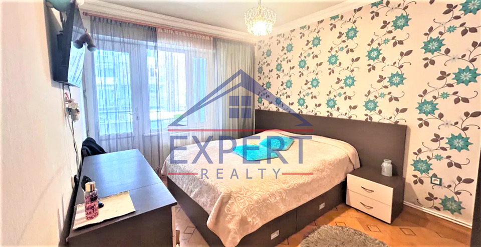 ԱՐԱԲԿԻՐ, ՕՐԲԵԼԻ ՓՈՂՈՑ, 3 ՍԵՆՅԱԿ