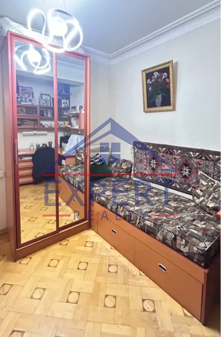 ԱՐԱԲԿԻՐ, ՕՐԲԵԼԻ ՓՈՂՈՑ, 3 ՍԵՆՅԱԿ