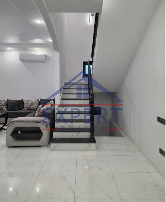 ԱՋԱՓՆՅԱԿ, ՆԱԶԱՐԲԵԿՅԱՆ ԹԱՂԱՄԱՍ, 700ՔՄ