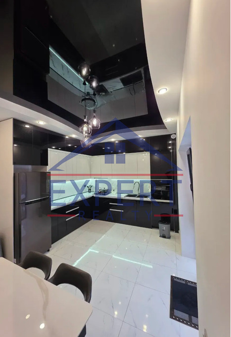 ԱՋԱՓՆՅԱԿ, ՆԱԶԱՐԲԵԿՅԱՆ ԹԱՂԱՄԱՍ, 700ՔՄ