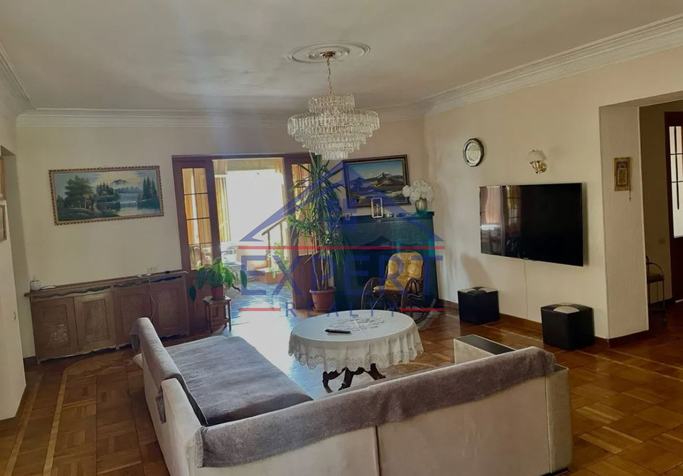 ԱՐԱԲԿԻՐ,ԲԱՐԲՅՈՒՍԻ ՓՈՂՈՑ 8+ՍԵՆՅԱԿ