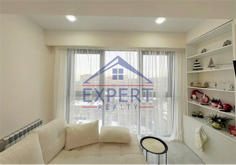 ԱՐԱԲԿԻՐ, ԿՈՄԻՏԱՍԻ ՊՈՂՈՏԱ, 3 ՍԵՆՅԱԿ