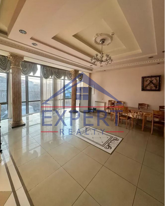 ԷՐԵԲՈՒՆԻ ՍԱՍՈՒՆՑԻ ԴԱՎԻԹ ՓՈՂՈՑ 1000ՔՄ