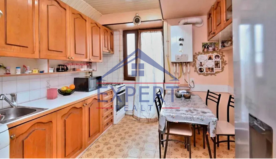 ԿԵՆՏՐՈՆ, ՂԱԶԱՐՈՍ ԱՂԱՅԱՆ  ՓՈՂՈՑ 3ՍԵՆՅԱԿ