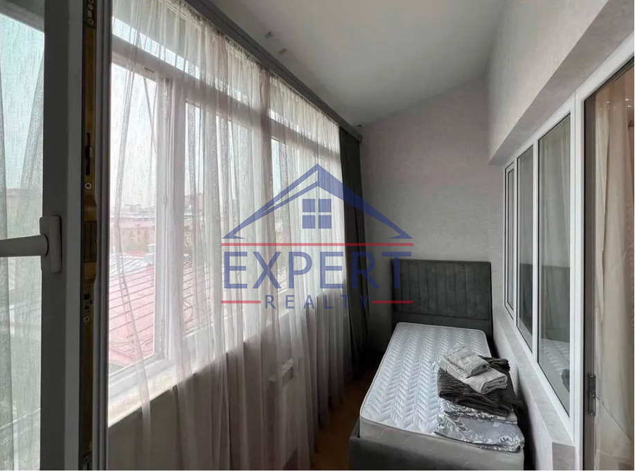 ԿԵՆՏՐՈՆ, ԹԱՄԱՆՅԱՆ ՓՈՂՈՑ, 3 ՍԵՆՅԱԿ