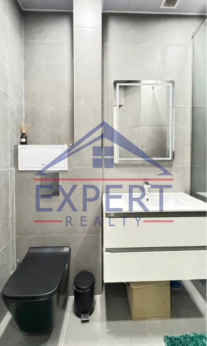 ԿԵՆՏՐՈՆ, ՏԻԳՐԱՆ ՄԵԾ ՊՈՂՈՏԱ, 3 ՍԵՆՅԱԿ