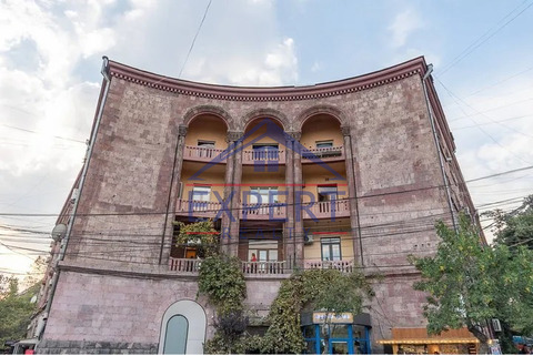 ԿԵՆՏՐՈՆ, ԲԱՂՐԱՄՅԱՆ ՊՈՂՈՏԱ, 4 ՍԵՆՅԱԿ