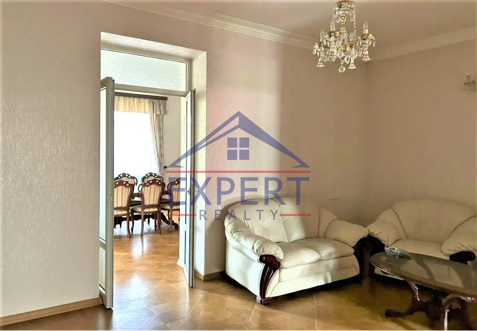 ԿԵՆՏՐՈՆ, ԽԱՆՋՅԱՆ ՓՈՂՈՑ, 4 ՍԵՆՅԱԿ