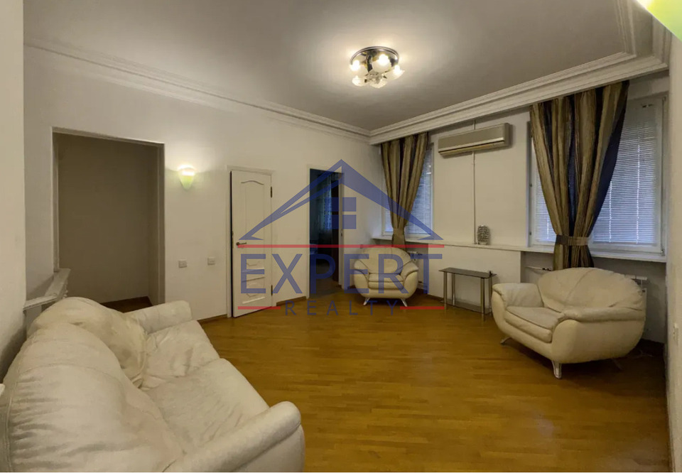 ԿԵՆՏՐՈՆ, ՇԱՐԱ ՏԱԼՅԱՆ ՓՈՂՈՑ, 320 ՔՄ