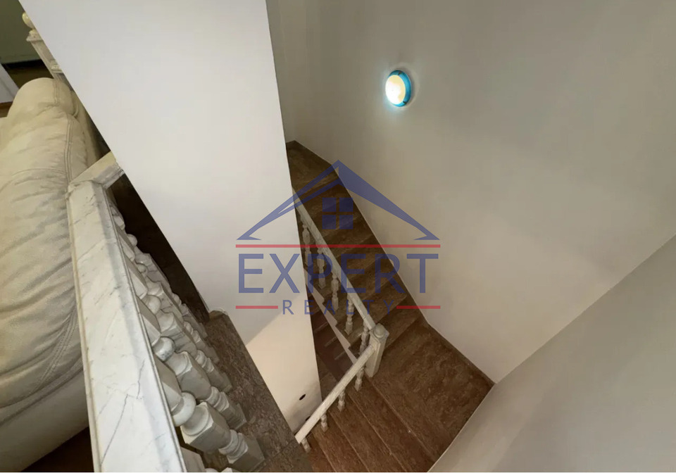 ԿԵՆՏՐՈՆ, ՇԱՐԱ ՏԱԼՅԱՆ ՓՈՂՈՑ, 320 ՔՄ